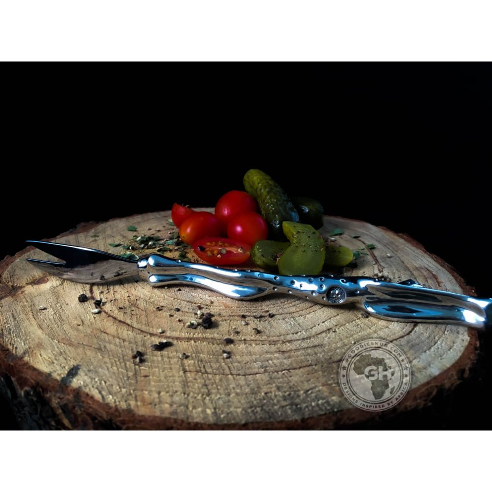 Pickle Fork 195mm - Cheetah Africa Collection - Diana Carmichael