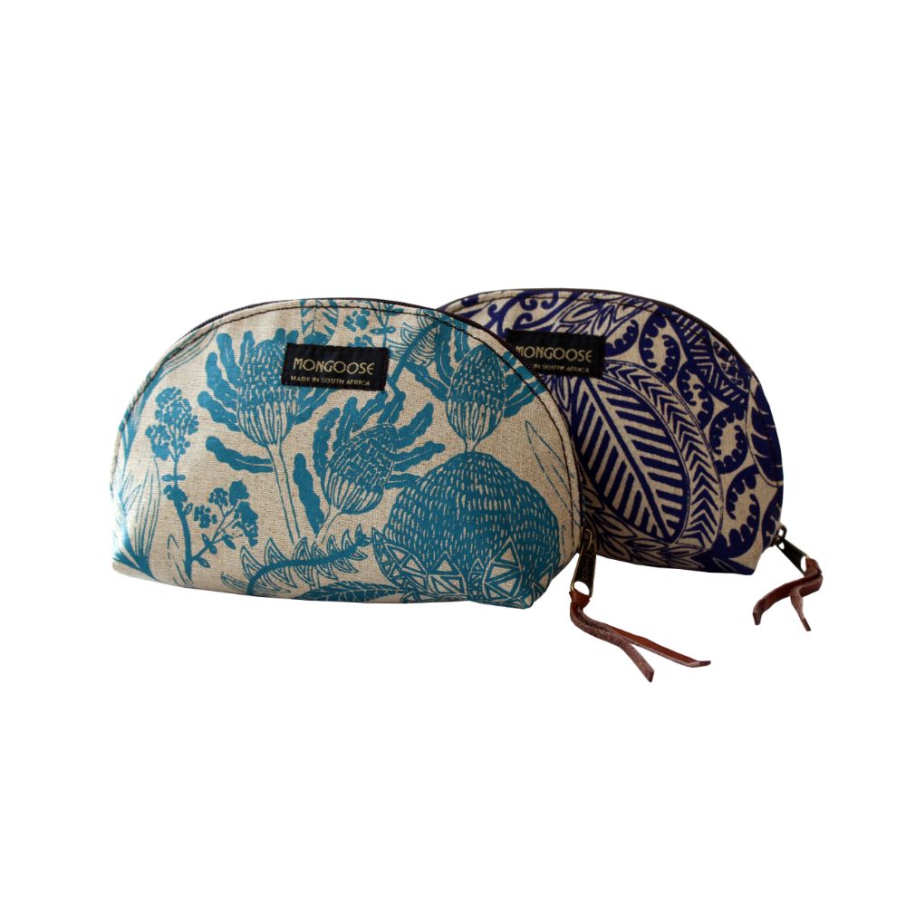 Mongoose Round Vanity Bag