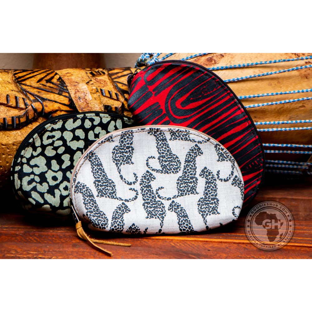 Mongoose Round Vanity Bag